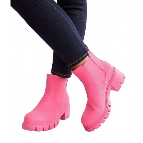 NEW MIA SHOES women's ivy lug ankle boots in hot pink - Picture 5 of 5